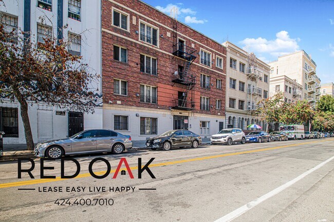 Building Photo - 739 Normandie Ave