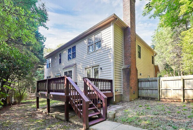 Building Photo - Large Olde Providence Home For Rent!