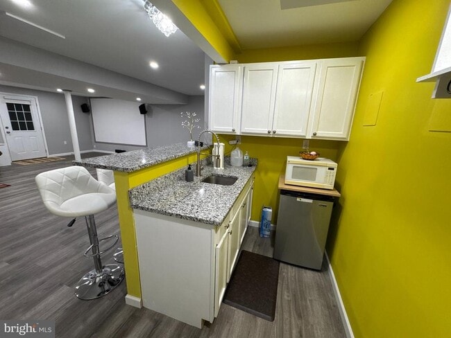Building Photo - 6105 Galleon Drive