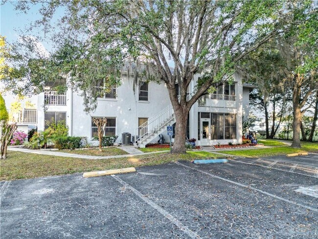 Primary Photo - 2 bedroom, 2 bath ground level condo with ...
