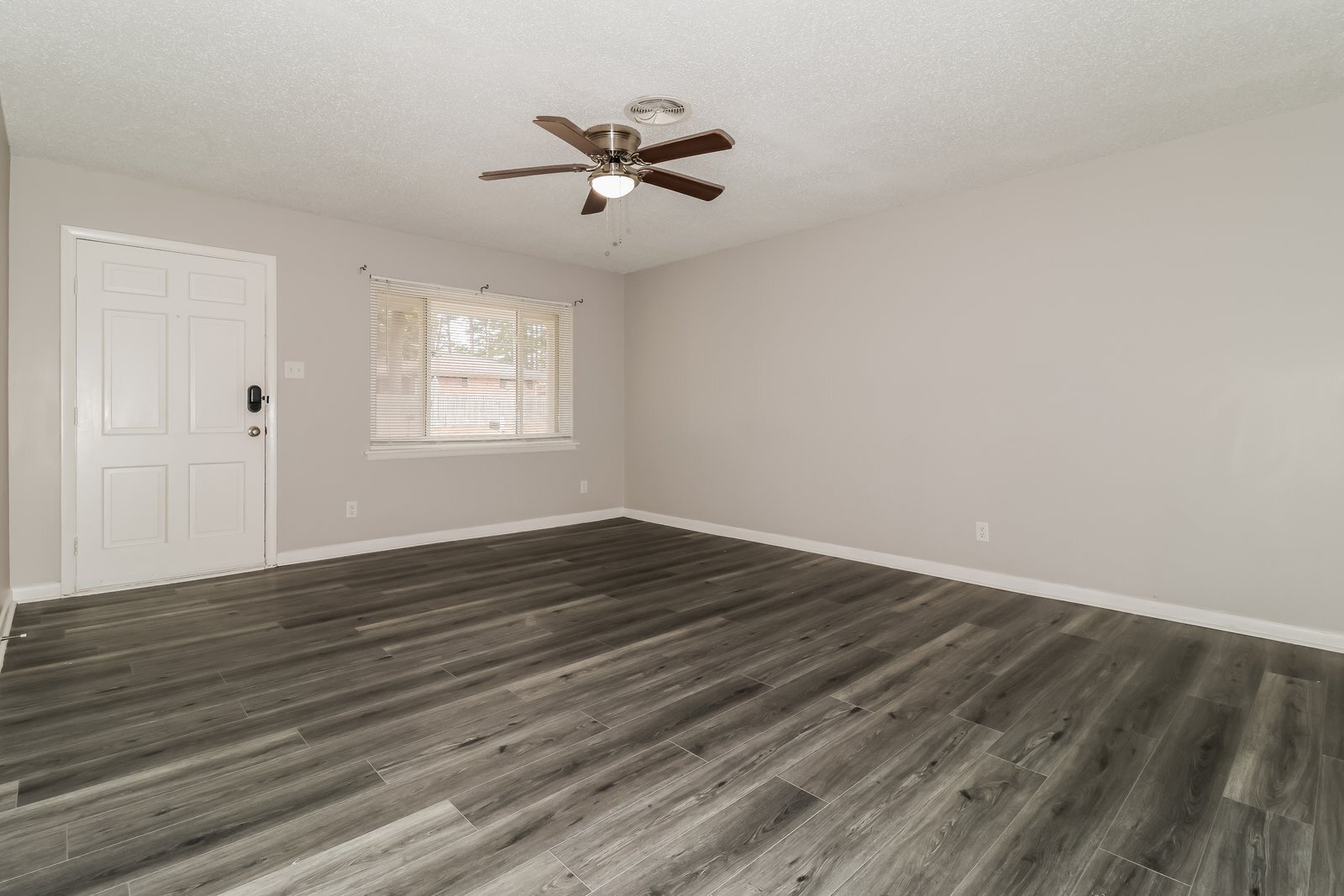 Building Photo - 5801 Southwick Dr