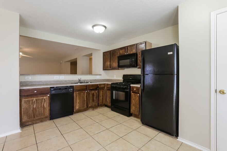 Building Photo - 3306 Coldwater Canyon Ln