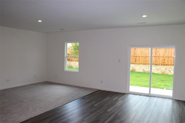 Building Photo - 8336 Stovepipe Dr