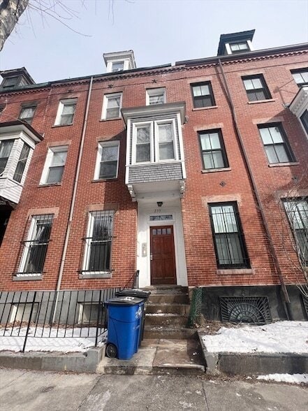 Building Photo - 233 Northampton St