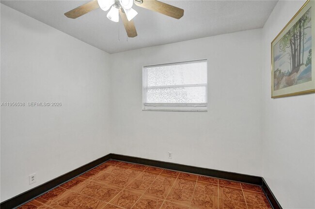 Building Photo - 5380 SW 8th Ct