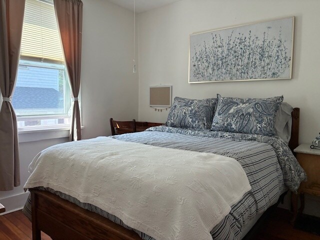 Bedroom blue - 816 Mill Plain Rd