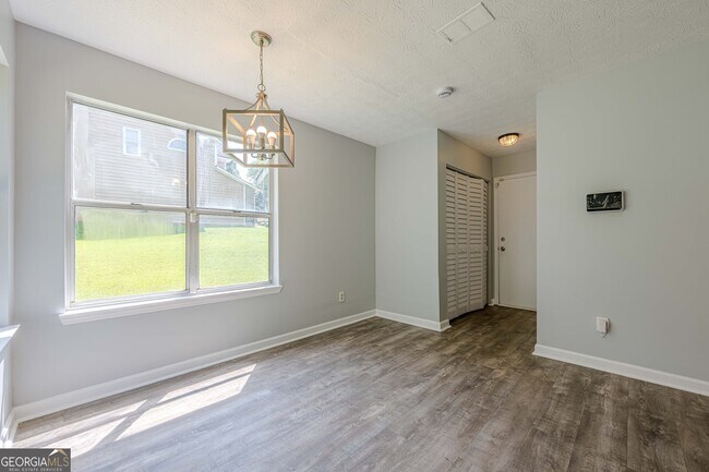 Building Photo - 5458 Winslow Crossing N