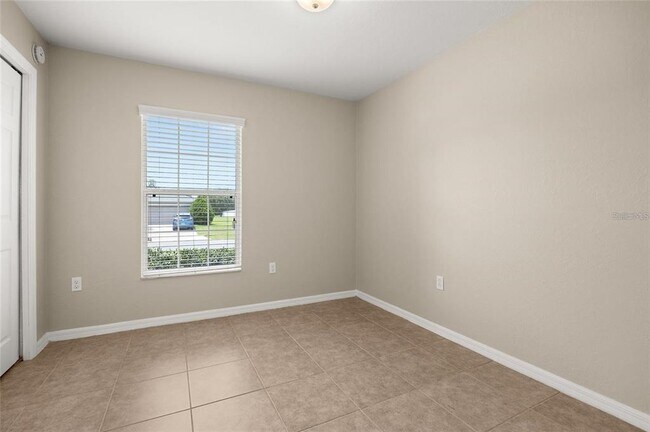 Building Photo - 5646 Great Egret Dr