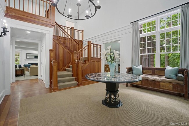 Building Photo - 8 Brady Rd