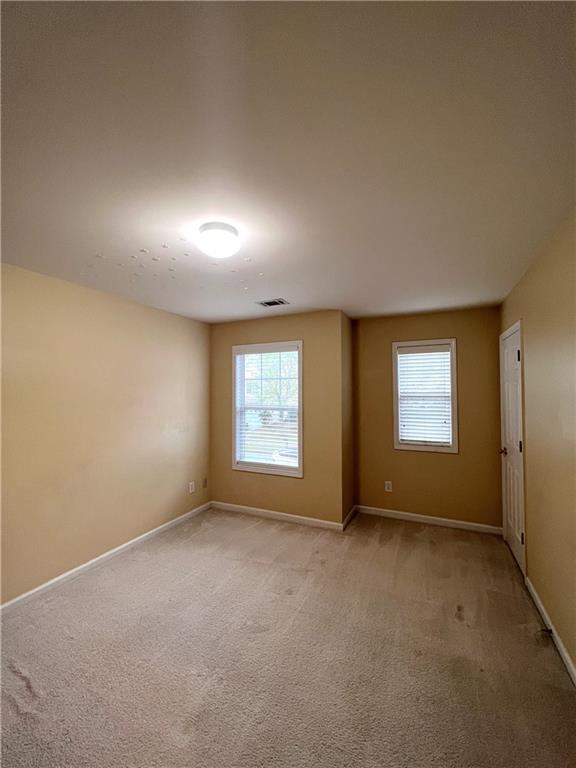 Building Photo - 2594 Winslow Ridge Dr NE