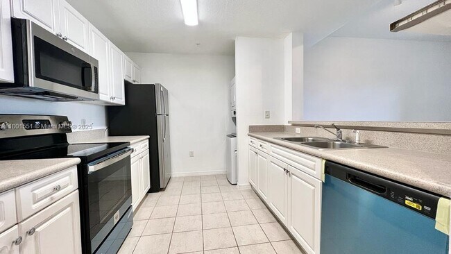 Primary Photo - 1203 Town Center Dr