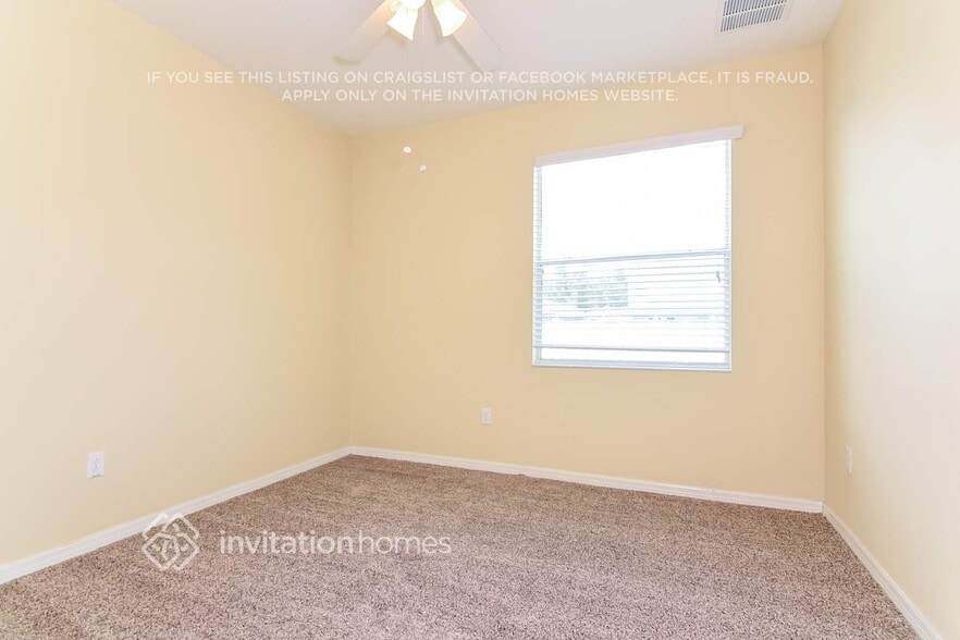 Building Photo - 3227 Berwick Ln