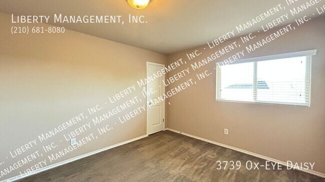 Building Photo - 3739 Ox-Eye Daisy