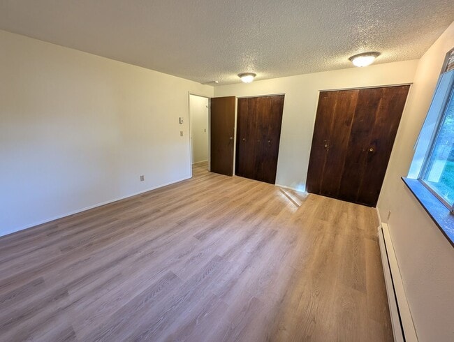 Building Photo - Two Bedroom for Rent in Brownsville! Large & Private Lot, Pets Allowed, Close to Bases & More!