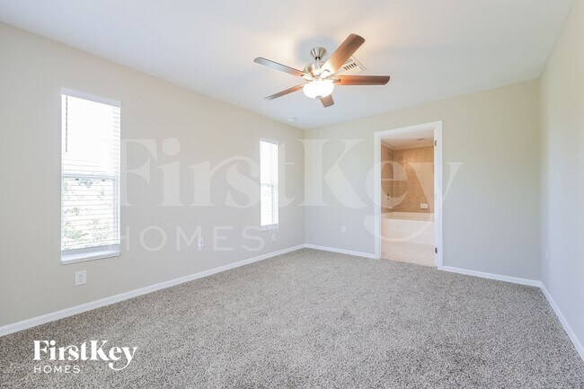 Building Photo - 2516 57th St W