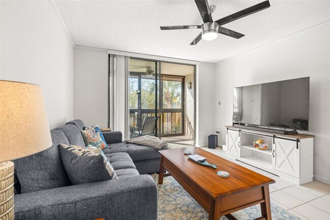 Building Photo - 1316 Pasadena Ave S