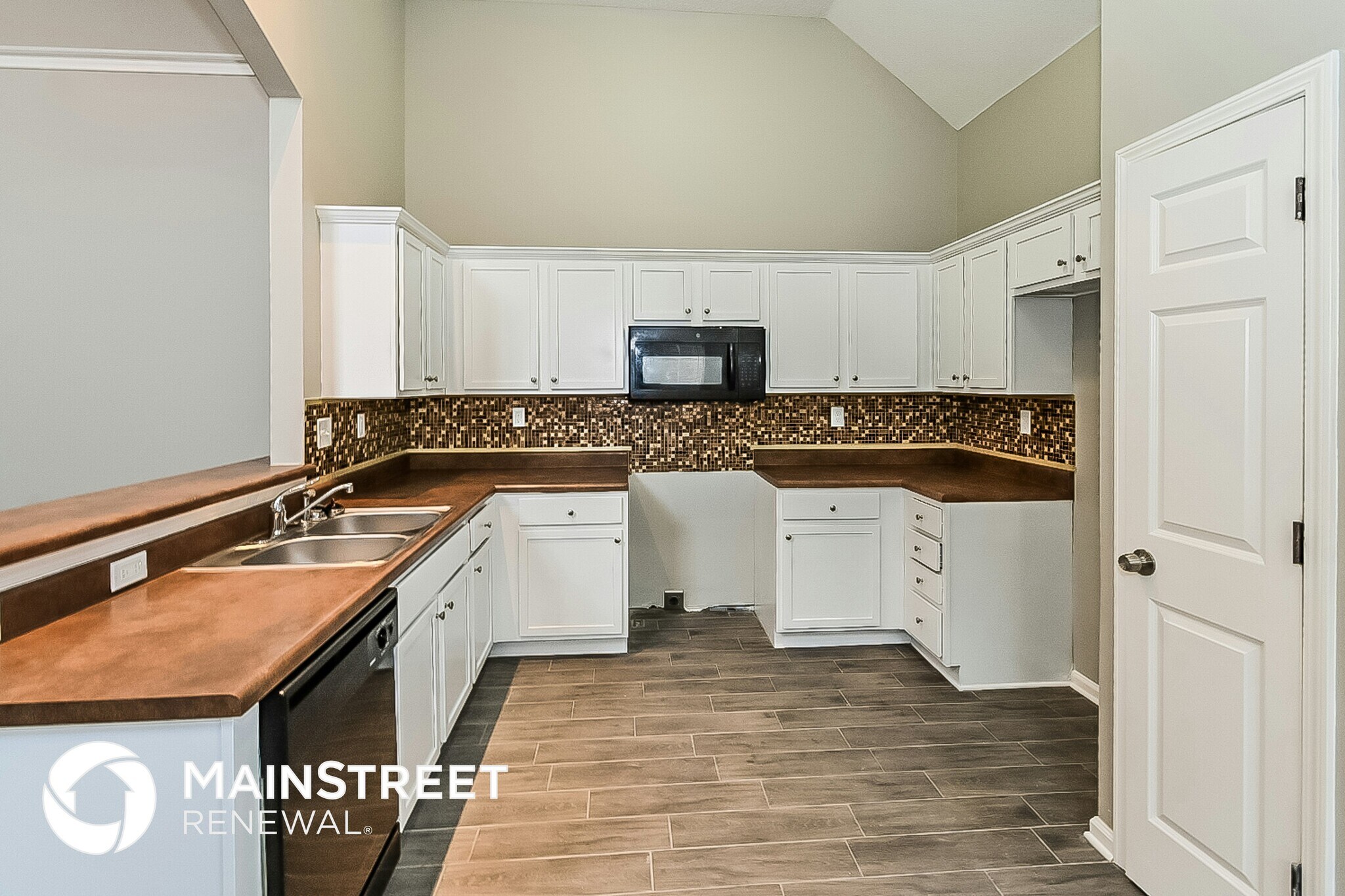 Building Photo - 4847 Saddlehorn Cove