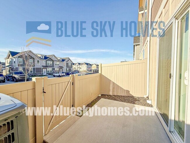 Building Photo - 5978 S Jessenia Ln