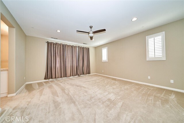 Building Photo - 1324 Macneil Dr