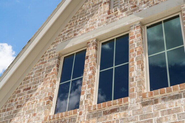 Building Photo - 27122 Butterfly Mint Ln