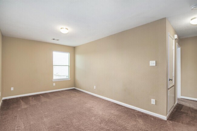 Building Photo - 10447 Harbor Canyon Dr