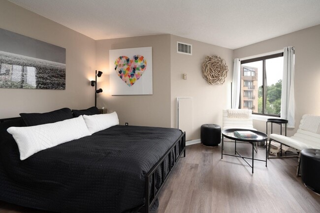 Building Photo - 2111 Wisconsin Ave NW