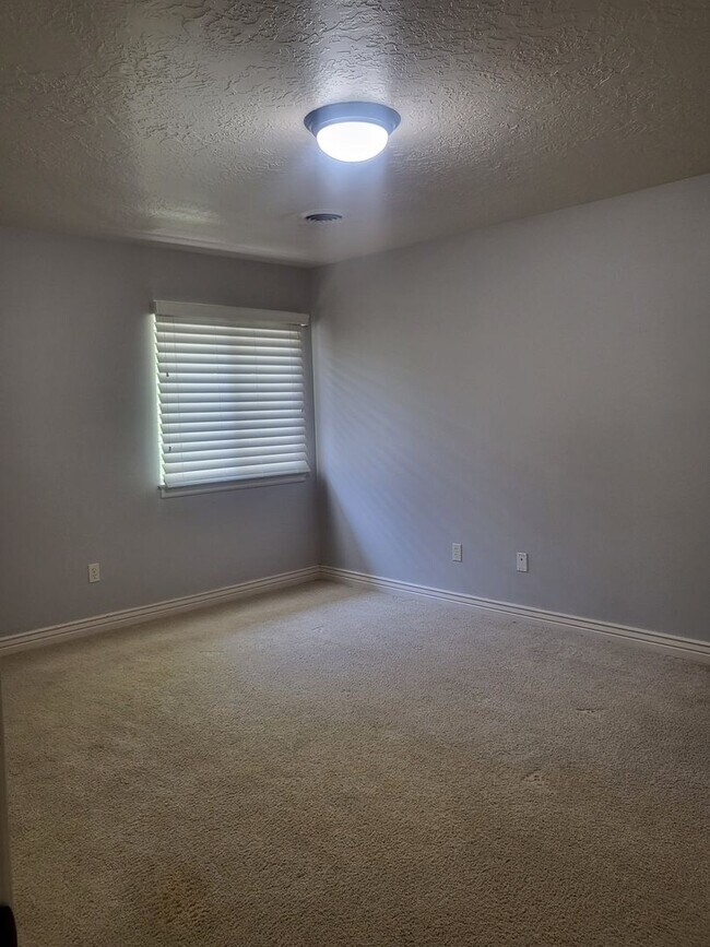 Building Photo - Beautiful Meridian Home