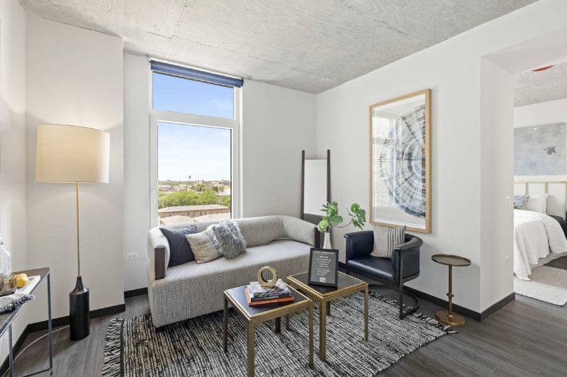 Building Photo - 180 N Ashland Ave