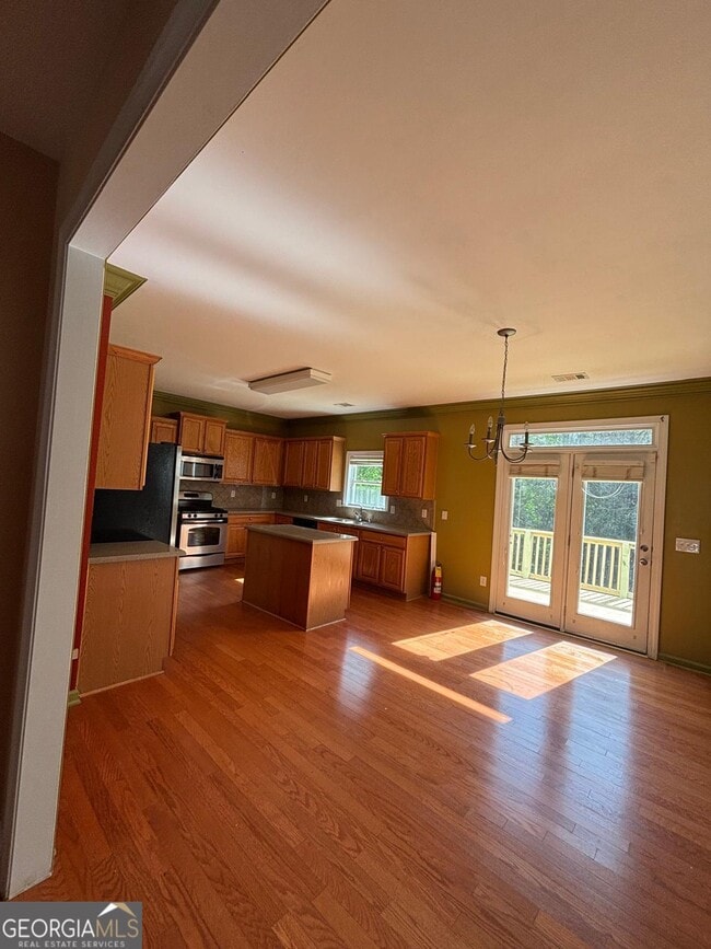 Building Photo - 6337 Windy Ridge Way