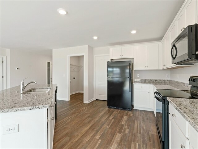 Building Photo - 7124 Cameron Trace Drive