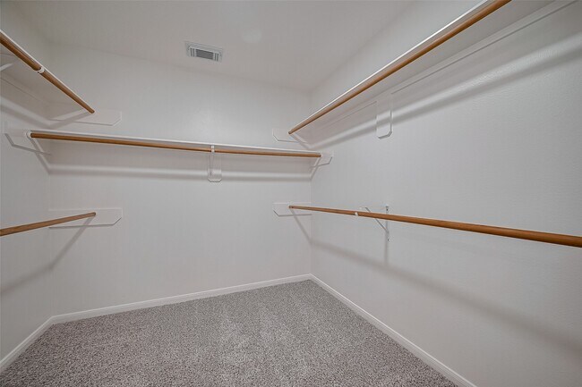 Building Photo - 3223 Candlepine Dr