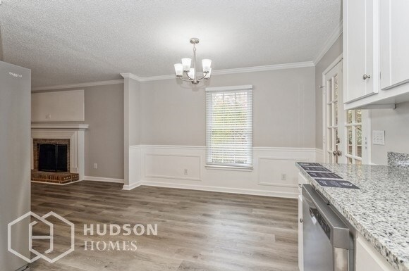 Building Photo - NOW AVAILABLE! -  2660 Ashley Dr, Marietta...