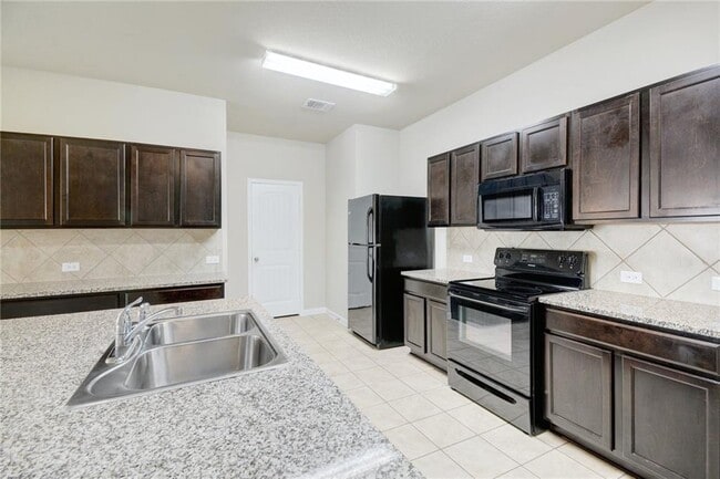 Building Photo - 5817 Roderick Dr