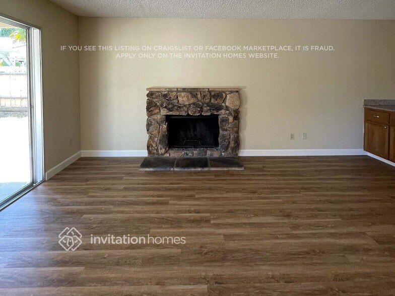 Building Photo - 3489 Chandler Cir