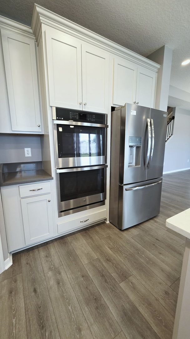 Building Photo - Executive 4BR / 3.5BA Home | Loft • Office...