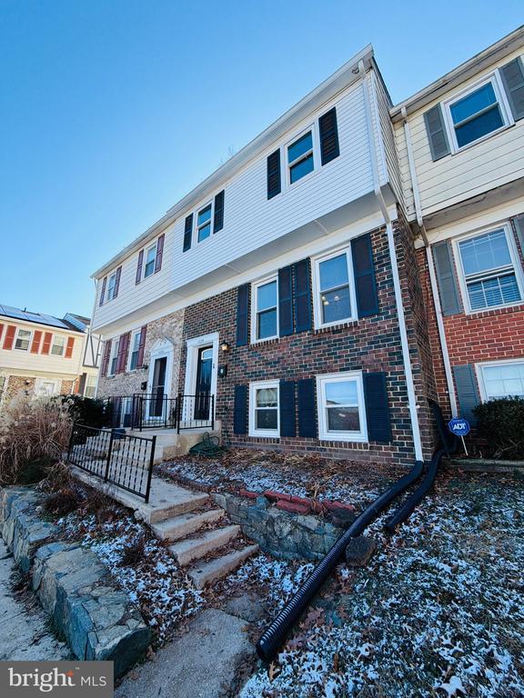 Building Photo - 4054 Hanson Oaks Dr