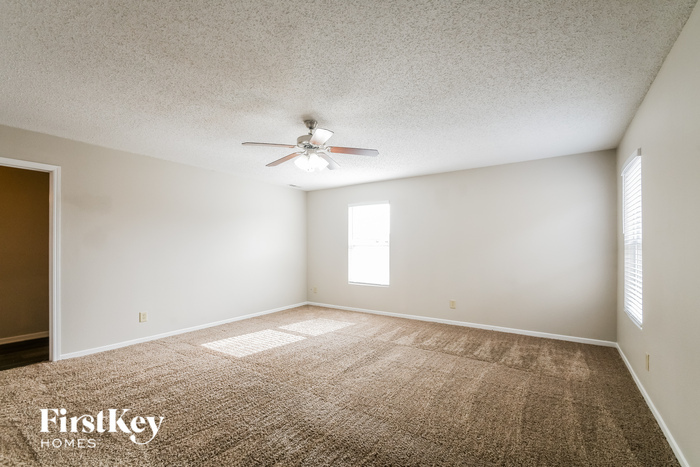 Building Photo - 12141 Belfry Dr
