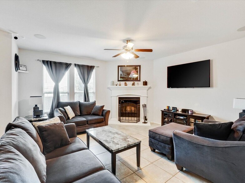Building Photo - 10704 Ersebrook Ct