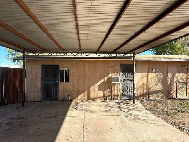 Building Photo - 170 E Morelos St