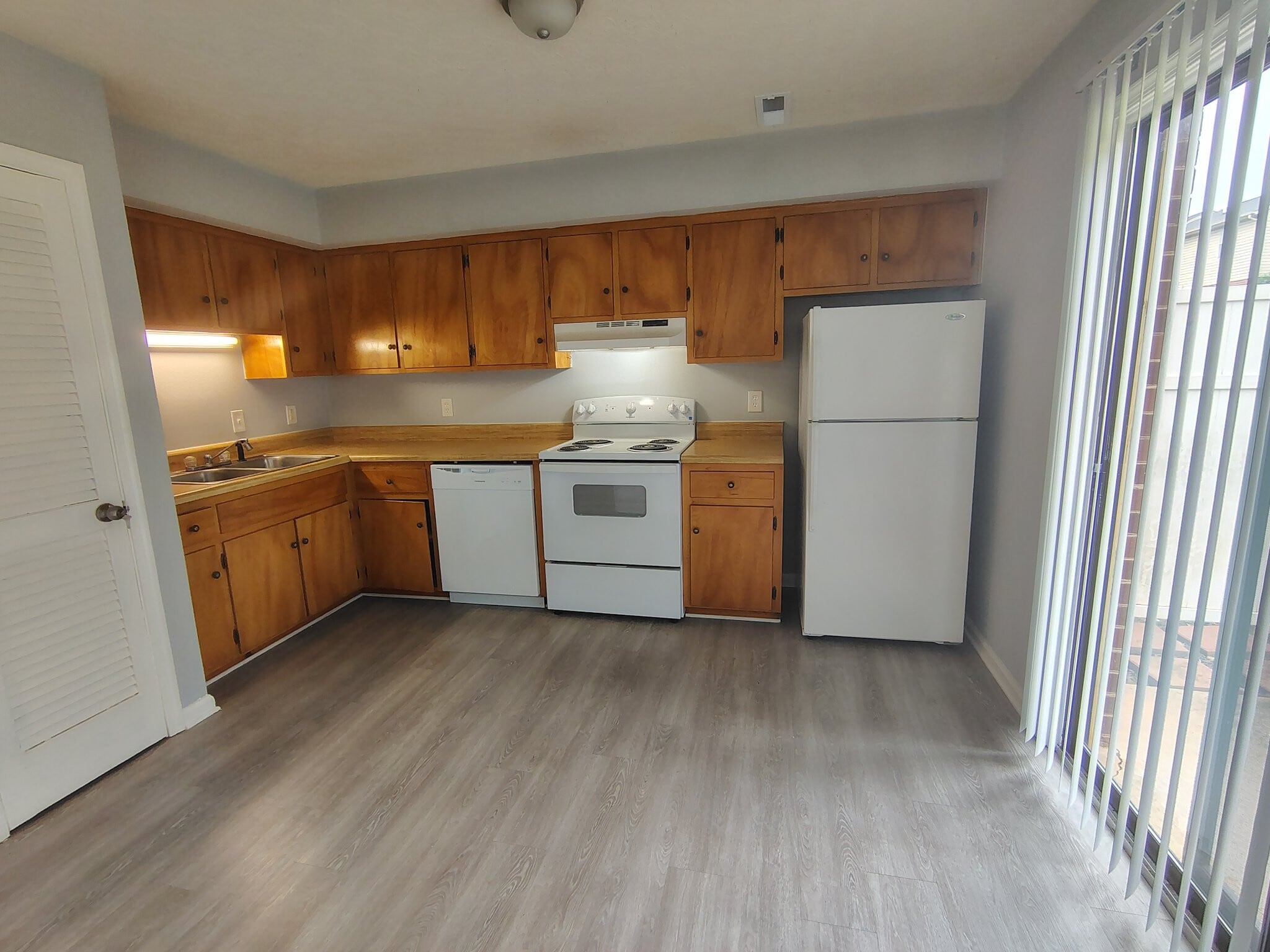 Building Photo - 16 Duiguid Dr