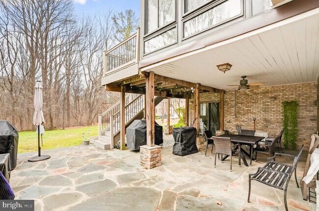 Building Photo - 6614 Corina Ct