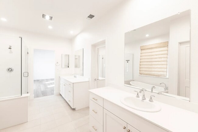 Building Photo - 7511 Amonde Wy