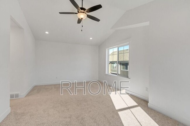 Building Photo - 10584 Canyon Villa Dr