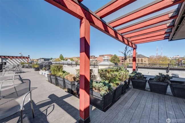 Building Photo - 1620 Belmont Ave