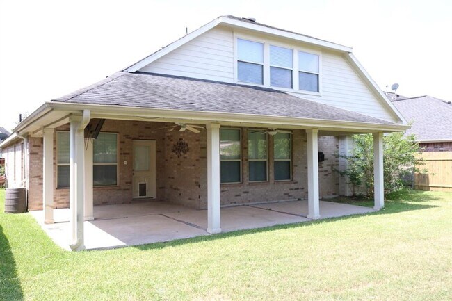 Building Photo - 28238 Daystrom Ln