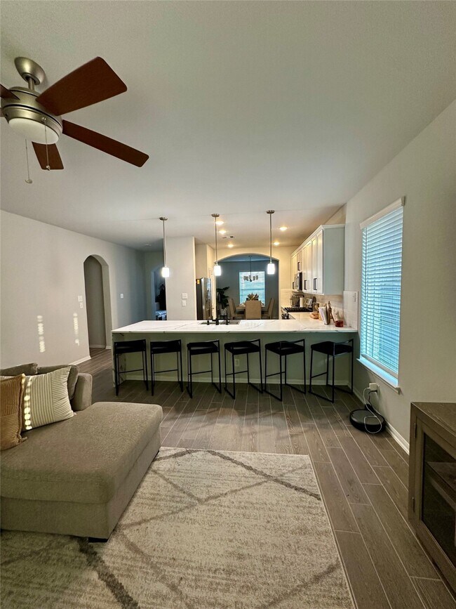 Building Photo - 15307 Davan Springs Dr