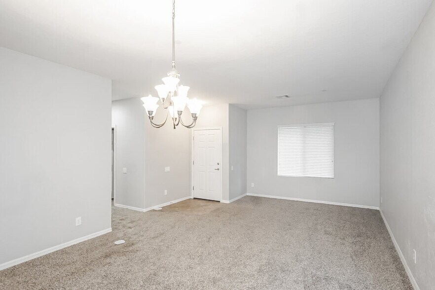 Building Photo - 1038 Copper Palm Ct