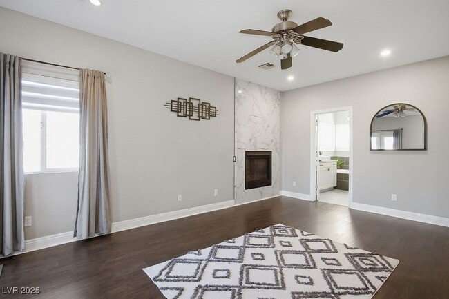 Building Photo - 5130 Amanda Ln