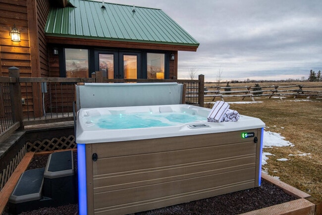 Building Photo - 4535 Roxanne St