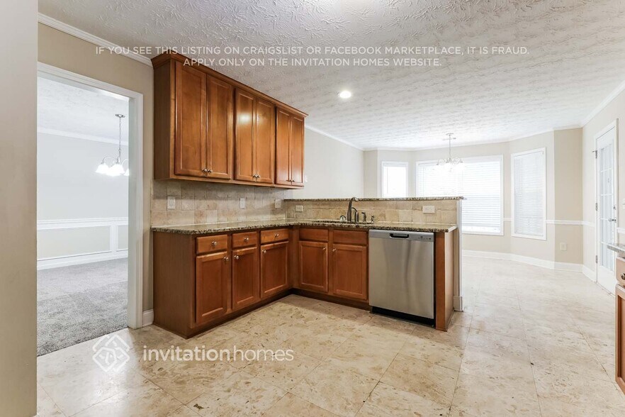 Building Photo - 2839 Wynhaven Oaks Way
